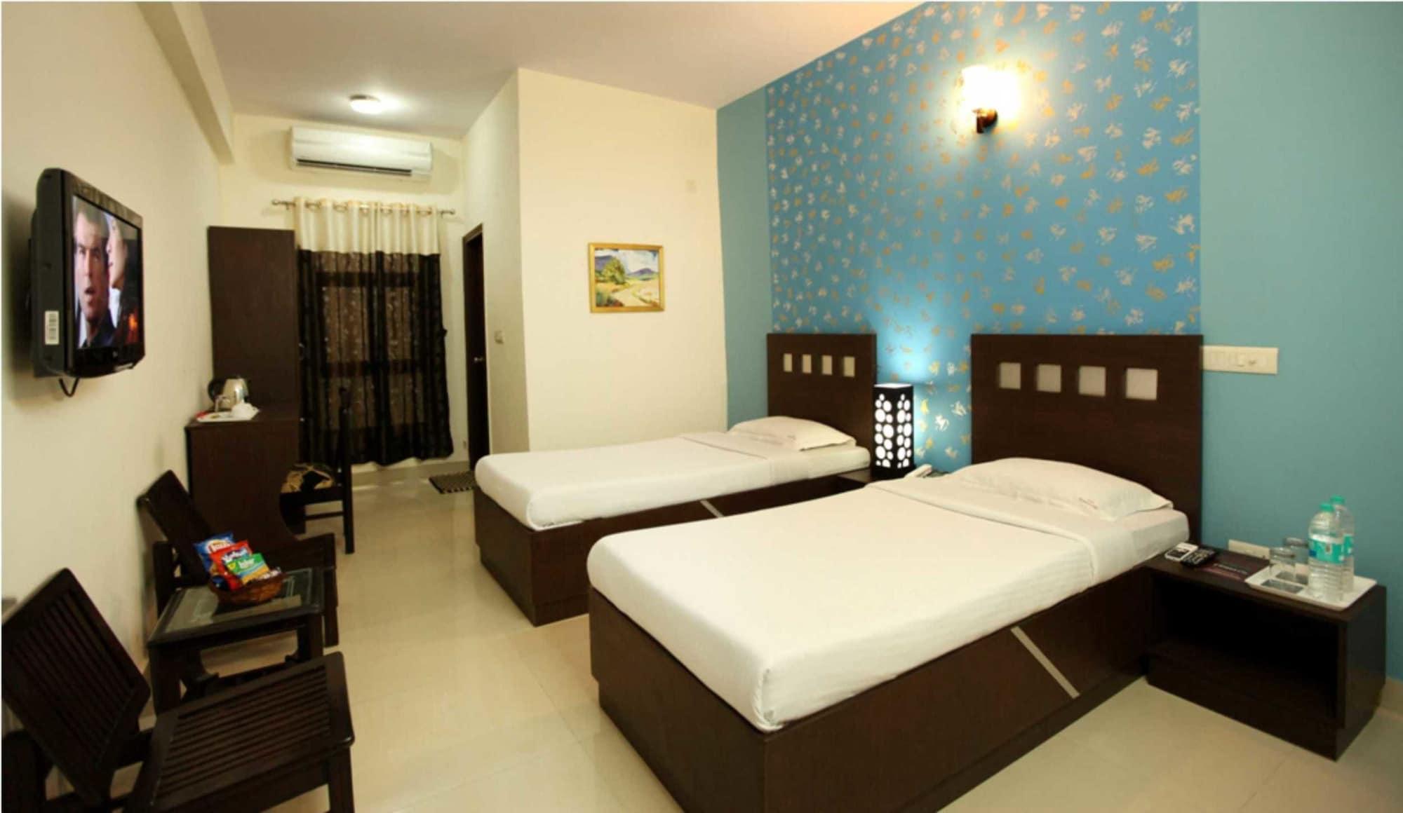 โฮเต็ล แอร์พอร์ท ซิตี้ Hotel นิวเดลี ภายนอก รูปภาพ
