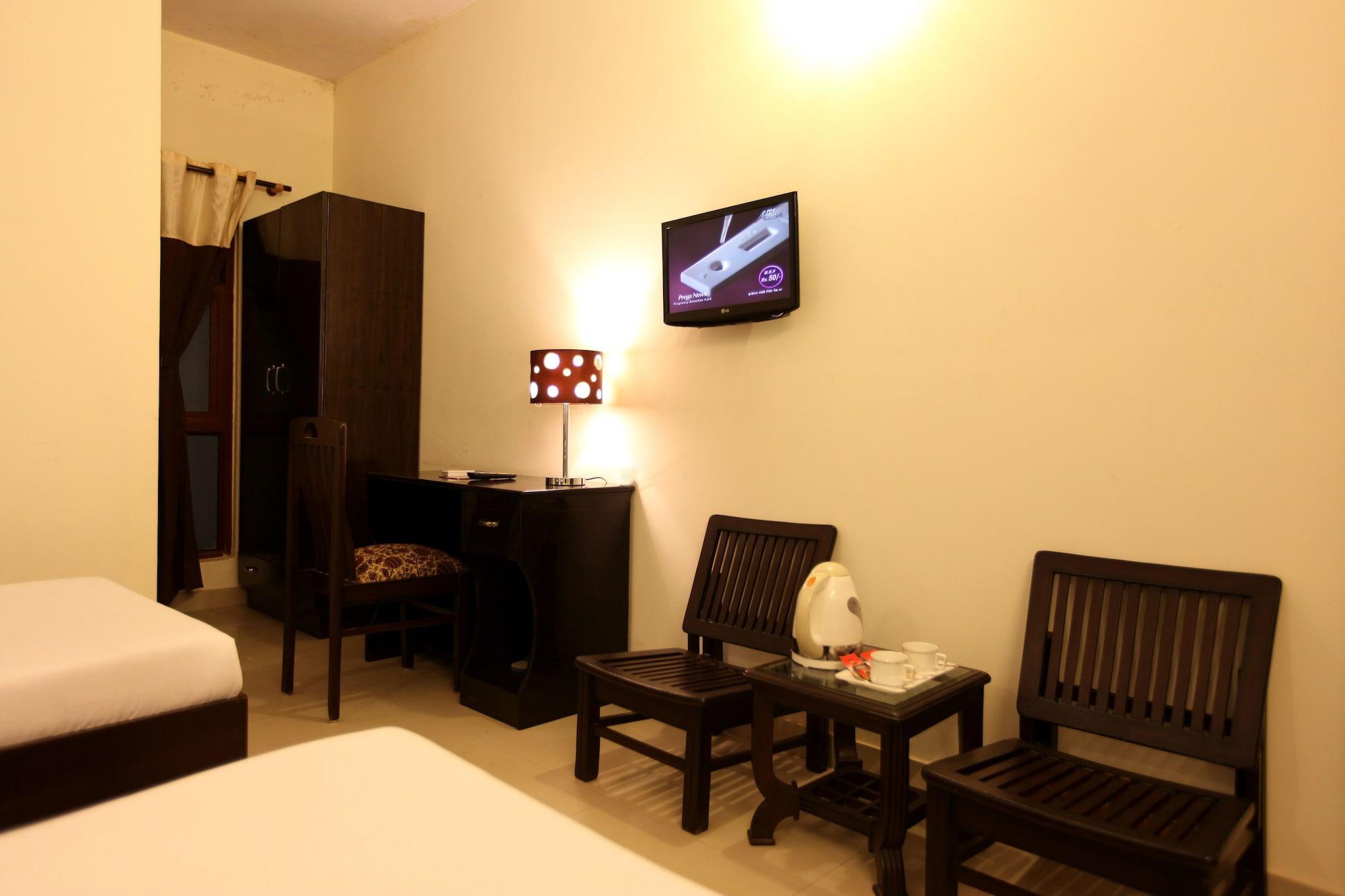 โฮเต็ล แอร์พอร์ท ซิตี้ Hotel นิวเดลี ภายนอก รูปภาพ