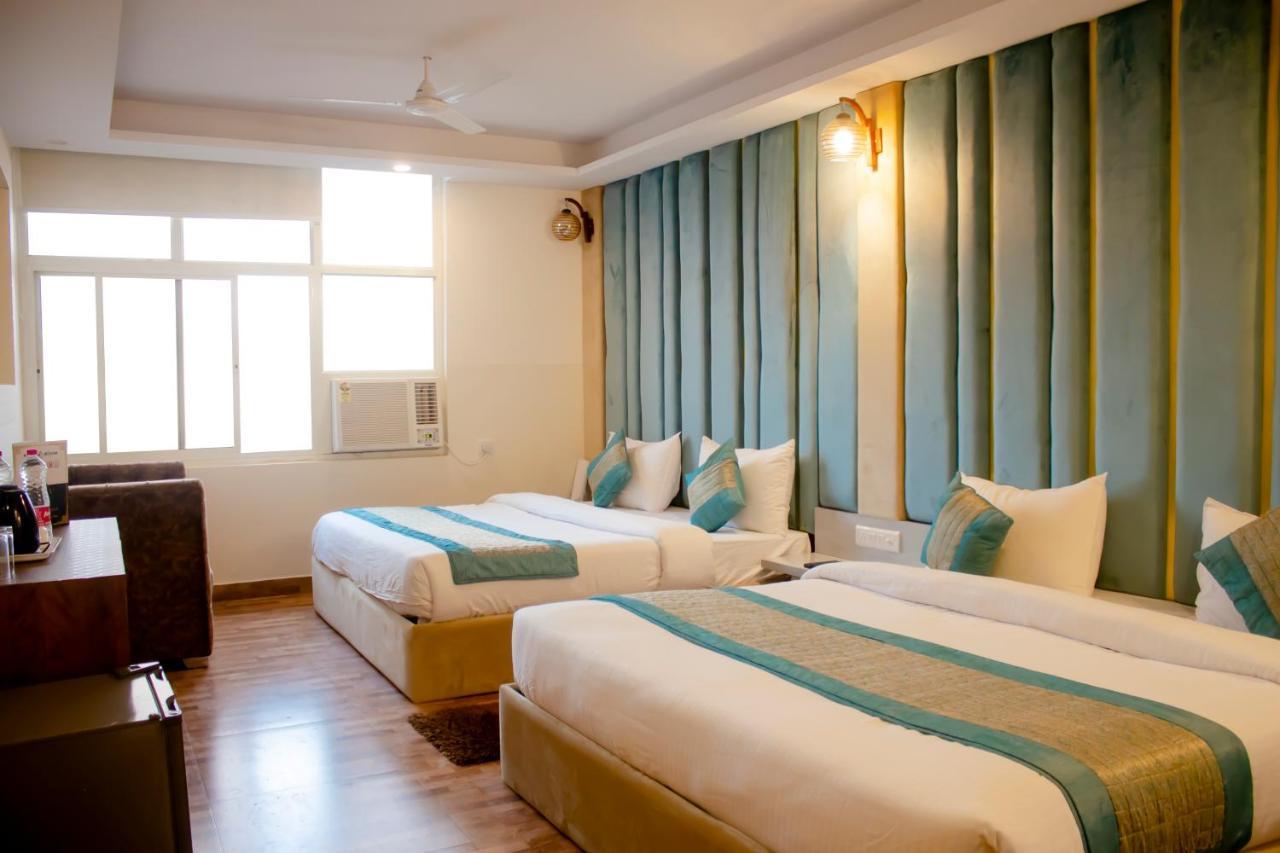 โฮเต็ล แอร์พอร์ท ซิตี้ Hotel นิวเดลี ภายนอก รูปภาพ