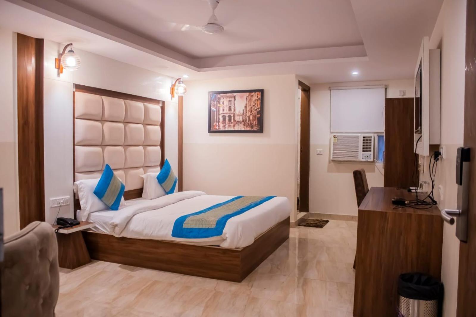 โฮเต็ล แอร์พอร์ท ซิตี้ Hotel นิวเดลี ภายนอก รูปภาพ