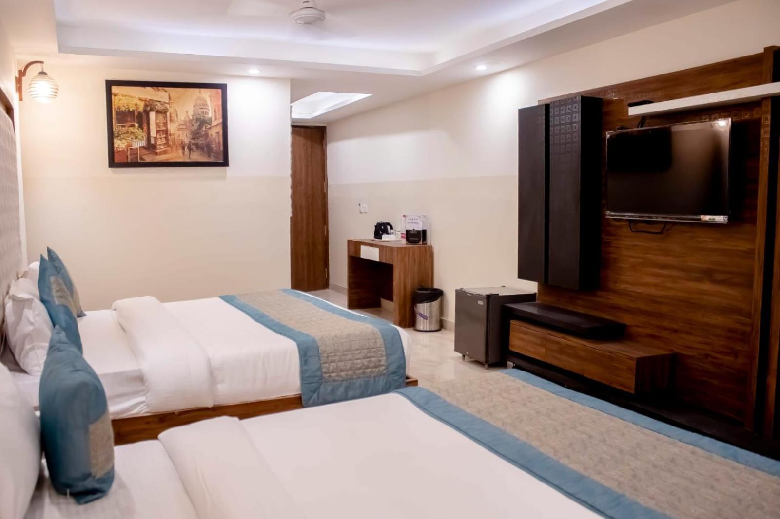 โฮเต็ล แอร์พอร์ท ซิตี้ Hotel นิวเดลี ภายนอก รูปภาพ